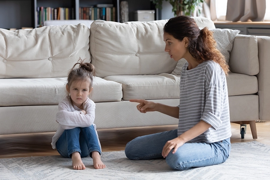 Favoriser la bientraitance envers les enfants, prévenir « les douces violences »