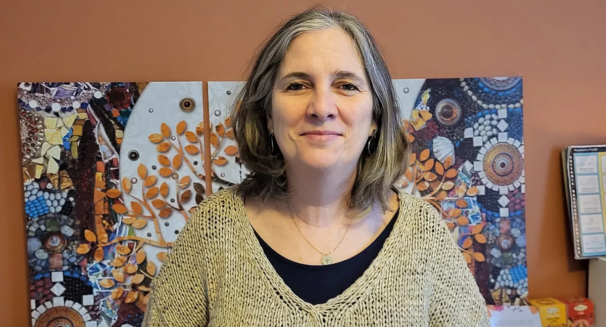 Nathalie Bétheuil, psychomotricienne, répond aux questions d’IPERIA dans le cadre de la semaine de la petite enfance 2026 consacrée aux équilibres